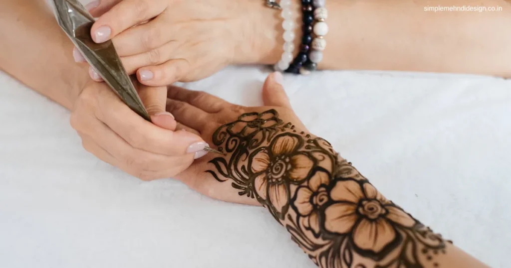 Mehndi Design Photo Simple